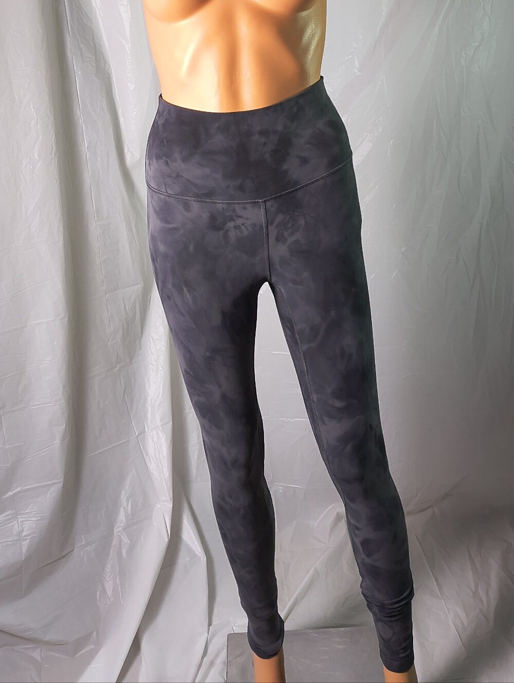 lululemon Align High-Rise Pant 28" Size 4 Diamond Dye Graphite Grey Leggings